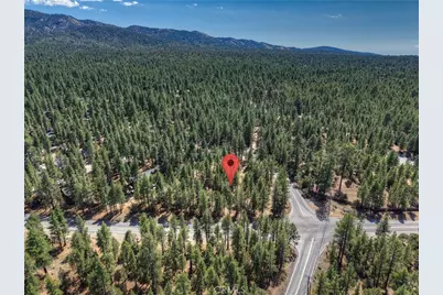 2001 State Lane, Big Bear City, CA 92314 - Photo 4