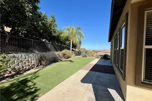 24005 Boulder Oaks, Corona, CA 92883 - Photo 18