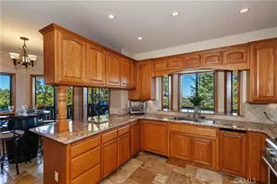 26077 Walnut Hills, Lake Arrowhead, CA 92352 - Photo 10