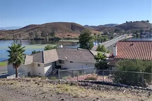 22283 Vacation, Canyon Lake, CA 92587 - Photo 2