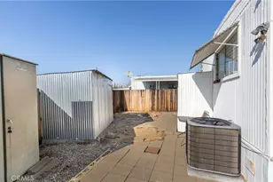 34480 County Line Rd, Yucaipa, CA 92399 - Photo 18