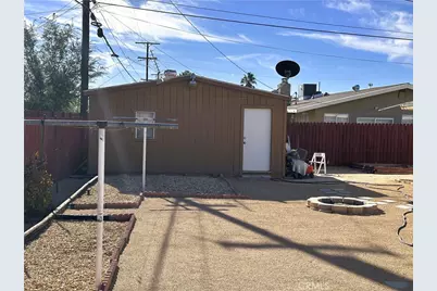 15699 La Verida, Victorville, CA 92395 - Photo 16