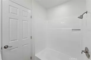 711 W 1st, Santa Ana, CA 92701 - Photo 12