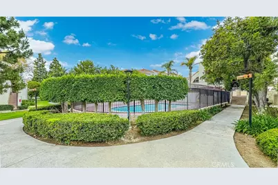 711 W 1st, Santa Ana, CA 92701 - Photo 18