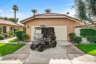 319 Durango, Palm Desert, CA 92260 - Photo 2