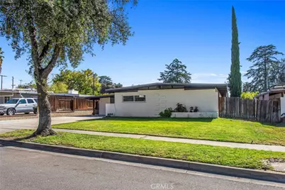 1326 Campus, Redlands, CA 92374 - Photo 2