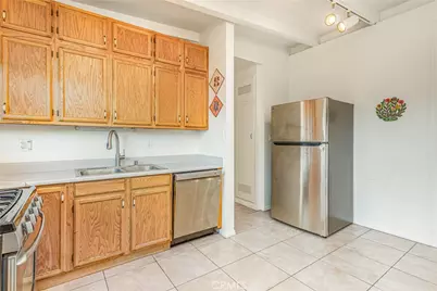 1326 Campus, Redlands, CA 92374 - Photo 14
