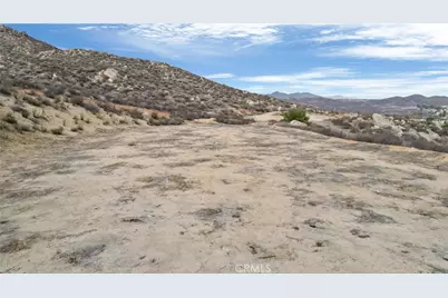 9 Via Del Lago, Lake Elsinore, CA 92532 - Photo 6