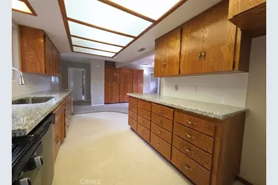 398 Dunant Drive, Crestline, CA 92325 - Photo 8