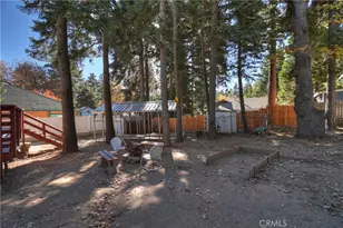 31435 Oakleaf, Running Springs, CA 92382 - Photo 38