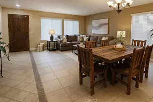 2559 Gilbert Ave, Corona, CA 92881 - Photo 10