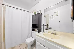 402 S Howard #A &amp #B, Corona, CA 92879 - Photo 14