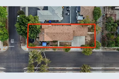 402 S Howard #A &amp; #B, Corona, CA 92879 - Photo 2