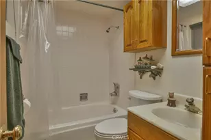 453 Oriole Dr, Twin Peaks, CA 92391 - Photo 10