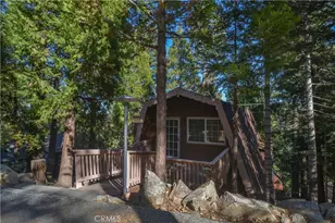 453 Oriole Dr, Twin Peaks, CA 92391 - Photo 4