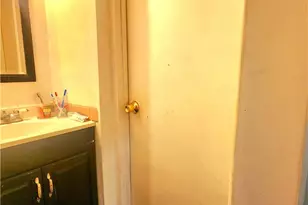 8345 Kester, Panorama City, CA 91402 - Photo 32