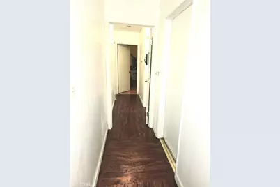 8345 Kester, Panorama City, CA 91402 - Photo 28