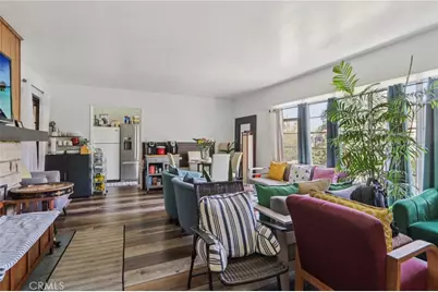 8345 Kester, Panorama City, CA 91402 - Photo 12