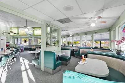 14096 Green Tree Boulevard, Victorville, CA 92395 - Photo 10