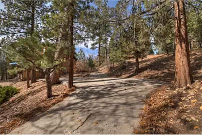 912 Elk, Big Bear Lake, CA 92315 - Photo 36