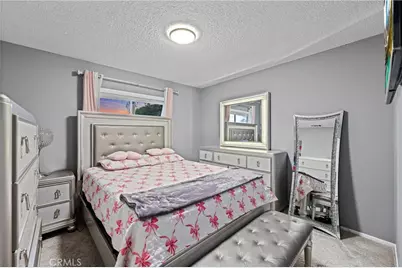 402 S Howard, Corona, CA 92879 - Photo 12