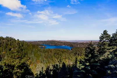 813 Greenbriar Drive, Lake Arrowhead, CA 92385 - Photo 2