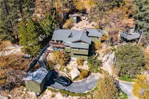 33070 Hilltop Blvd, Arrowbear, CA 92382 - Photo 2