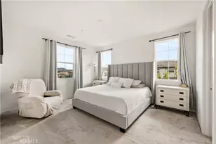 28687 Jardineras, Valencia, CA 91354 - Photo 16