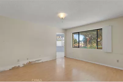 27325 Strawberry, Helendale, CA 92342 - Photo 14