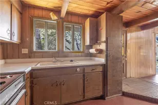 1332 Siskiyou Dr, Big Bear Lake, CA 92315 - Photo 6