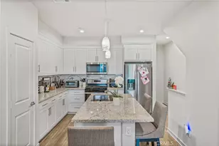 125 Dove Lndg, Covina, CA 91722 - Photo 10