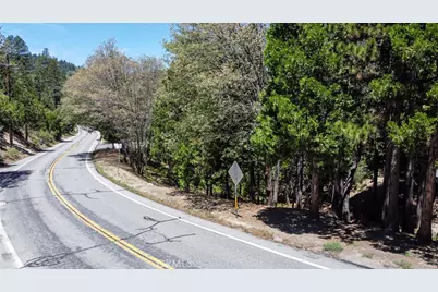 180 Grass Valley Rd. #5, Lake Arrowhead, CA 92352 - Photo 10