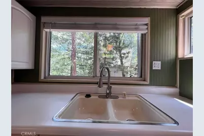 27874 Matterhorn Drive, Lake Arrowhead, CA 92352 - Photo 12