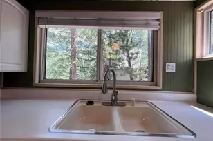 27874 Matterhorn Dr, Lake Arrowhead, CA 92352 - Photo 12