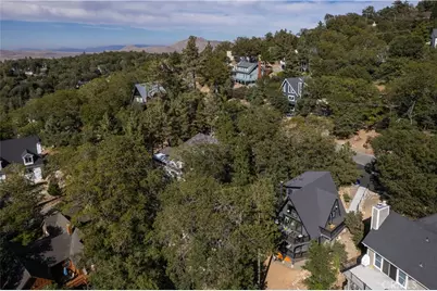 1340 Yosemite, Lake Arrowhead, CA 92352 - Photo 30