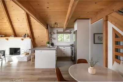 1340 Yosemite, Lake Arrowhead, CA 92352 - Photo 8