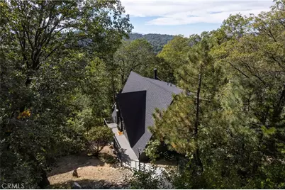 1340 Yosemite, Lake Arrowhead, CA 92352 - Photo 28