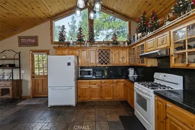340 Stoney Creek, Big Bear Lake, CA 92315 - Photo 22