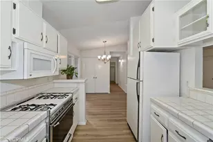 142 Rockledge Ln, Lake Arrowhead, CA 92352 - Photo 10