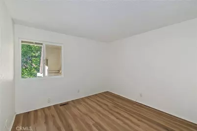 142 Rockledge Lane, Lake Arrowhead, CA 92352 - Photo 16