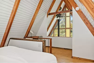 31661 Wagon Wheel, Running Springs, CA 92382 - Photo 18