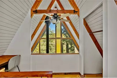 31661 Wagon Wheel, Running Springs, CA 92382 - Photo 16