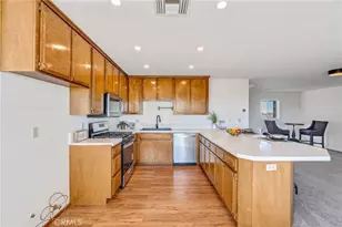 8325 Johnson Rd, Phelan, CA 92371 - Photo 16