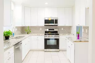 16965 Palm, Hesperia, CA 92345 - Photo 2