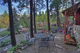 23270 Brookside, Crestline, CA 92325 - Photo 16