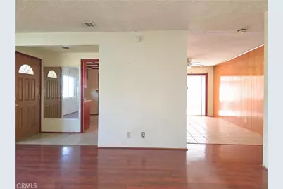 25845 Holly Vista, San Bernardino, CA 92404 - Photo 8