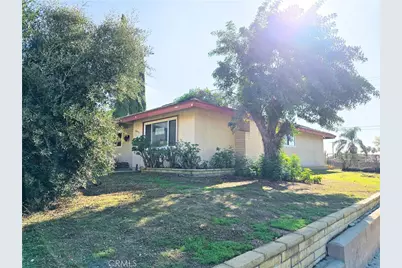 25845 Holly Vista, San Bernardino, CA 92404 - Photo 2