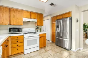 910 Pathfinder Way, Corona, CA 92878 - Photo 16