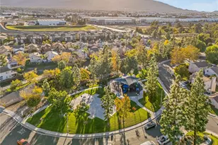 910 Pathfinder Way, Corona, CA 92878 - Photo 38