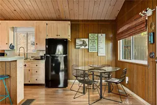 999 Mercury Way, Crestline, CA 92325 - Photo 8